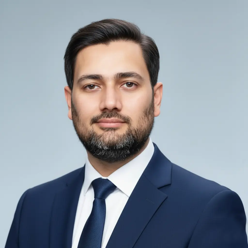 Naqash Headshot